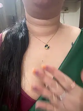 Akhi Akshaya online show from December 23, 1:56 pm