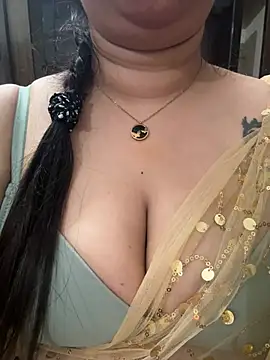 Akhi Akshaya online show from December 27, 9:11 pm