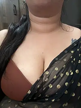 Akhi Akshaya online show from January 7, 7:06 pm