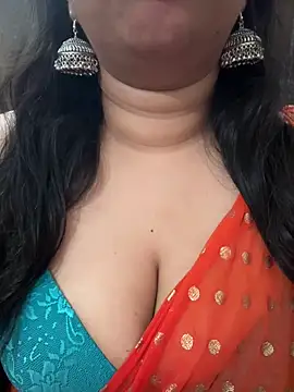 Akhi Akshaya online show from January 8, 6:09 pm