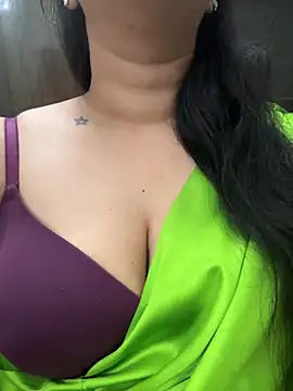 Akhi Akshaya online show from January 12, 2:41 pm