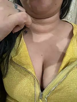 Akhi Akshaya online show from January 23, 8:35 pm