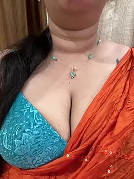 Akhi Akshaya online show from February 1, 7:23 pm