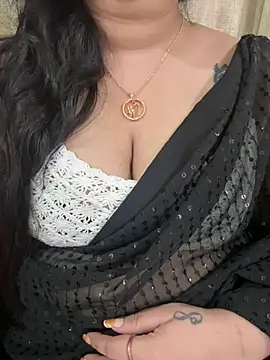 Akhi Akshaya online show from February 7, 4:14 pm