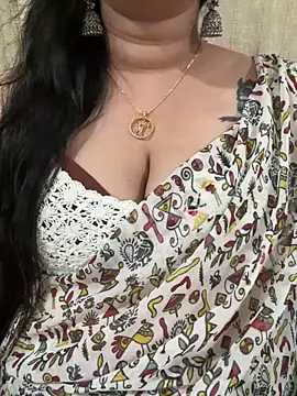 Akhi Akshaya online show from February 8, 9:25 pm