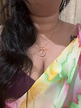 Akhi Akshaya online show from February 10, 5:41 pm