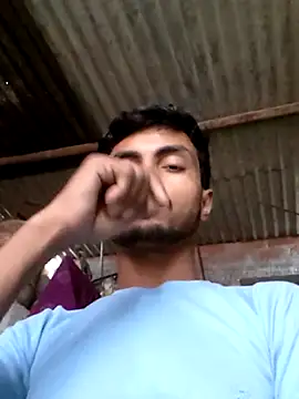 Snapshot of Suraj223kumar chatting on September 16, 4:24 am Suraj223kumar online show from September 16, 4:24 am