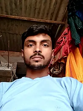 Snapshot of Suraj223kumar chatting on September 21, 2:57 am Suraj223kumar online show from September 21, 2:57 am