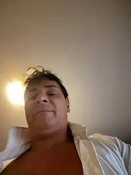 Snapshot of SecretlyDD chatting on October 21, 8:48 am SecretlyDD online show from October 21, 8:48 am