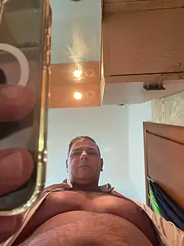 SecretlyDD online show from December 21, 1:40 pm