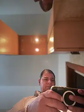 SecretlyDD online show from February 4, 8:20 am