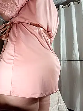 pAuLa - online show from February 25, 12:24 pm