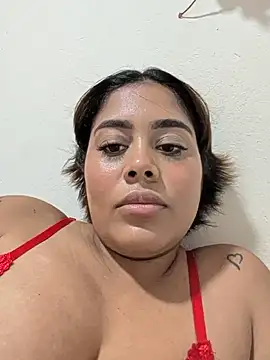 sexystrip02 online show from June 2, 9:50 pm