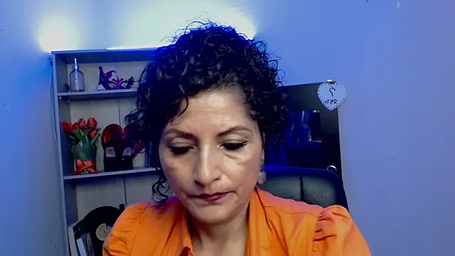 arianna ros3 online show from March 14, 5:02 pm