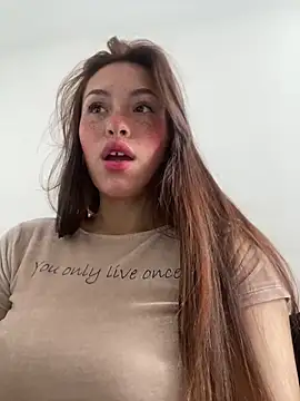 Snapshot of eriika_deep_ chatting on February 13, 2:20 pm eriika deep online show from February 13, 2:20 pm