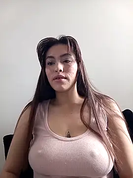 Snapshot of eriika_deep_ chatting on September 18, 5:04 pm eriika deep online show from September 18, 5:04 pm