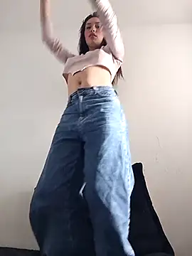 Snapshot of eriika_deep_ chatting on November 1, 5:59 pm eriika deep online show from November 1, 5:59 pm