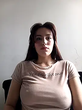 Snapshot of eriika_deep_ chatting on November 28, 6:21 pm eriika deep online show from November 28, 6:21 pm