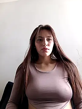 Snapshot of eriika_deep_ chatting on December 2, 6:03 pm eriika deep online show from December 2, 6:03 pm