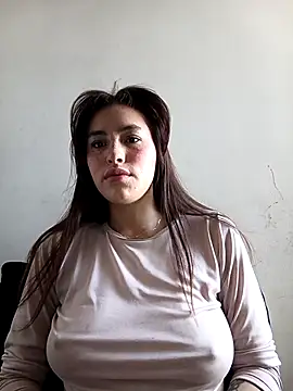 Snapshot of eriika_deep_ chatting on December 14, 11:59 am eriika deep online show from December 14, 11:59 am