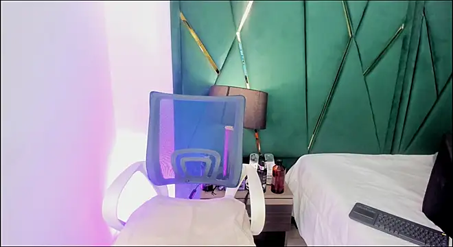 Tamara Myller online show from November 7, 12:27 pm