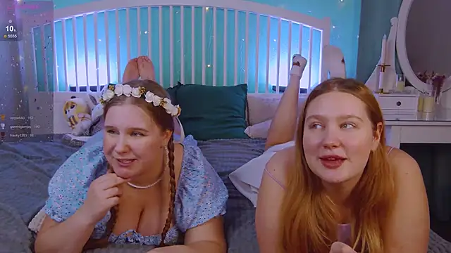 Ellie Wellie online show from December 21, 4:36 pm