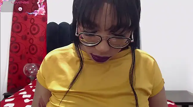 Snapshot of AmyBriiggs chatting on January 12, 12:12 pm AmyBriiggs online show from January 12, 12:12 pm