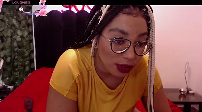 Snapshot of AmyBriiggs chatting on March 3, 7:21 am AmyBriiggs online show from March 3, 7:21 am