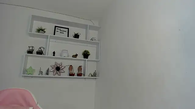 Snapshot of Zizi-campbel chatting on December 17, 10:43 pm Zizi-campbel online show from December 17, 10:43 pm