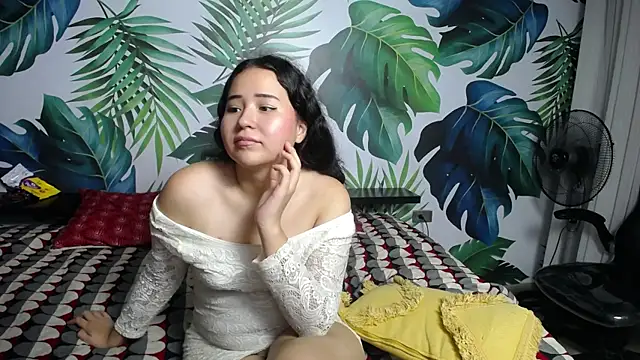 Snapshot of Gurvinder_1 chatting on February 21, 2:59 pm Gurvinder 1 online show from February 21, 2:59 pm