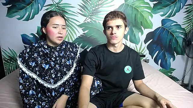 Snapshot of Gurvinder_1 chatting on February 22, 7:03 pm Gurvinder 1 online show from February 22, 7:03 pm