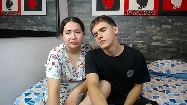 Snapshot of Gurvinder_1 chatting on March 18, 2:26 pm Gurvinder 1 online show from March 18, 2:26 pm