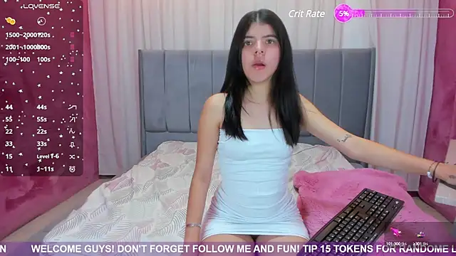 Maddy bennet online show from December 19, 9:38 pm