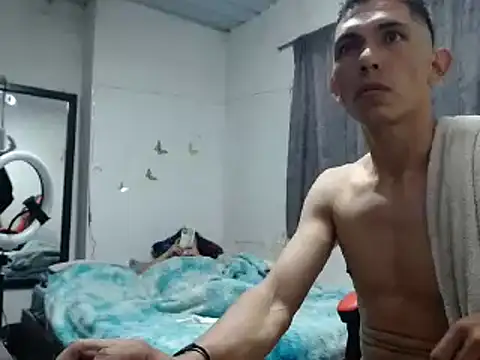 Snapshot of chayanne_odisea chatting on September 30, 1:54 am chayanne odisea online show from September 30, 1:54 am