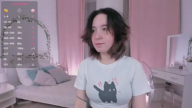 Snapshot of lilithlunna chatting on February 26, 10:09 pm lilithlunna online show from February 26, 10:09 pm