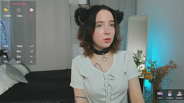 Snapshot of lilithlunna chatting on March 4, 4:09 pm lilithlunna online show from March 4, 4:09 pm