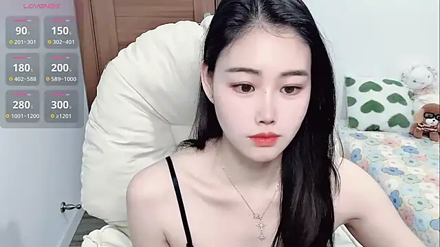 LILI-Baobei online show from March 9, 7:56 am