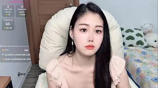 LILI-Baobei online show from March 20, 5:46 am
