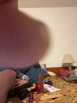 Snapshot of loverman2941 chatting on December 17, 8:12 am loverman2941 online show from December 17, 8:12 am