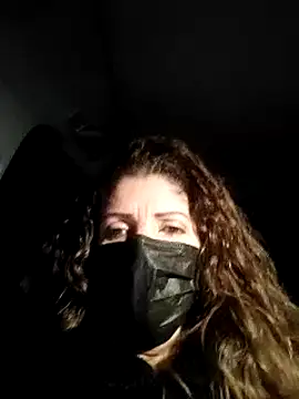 sansan2411 online show from January 11, 9:15 pm