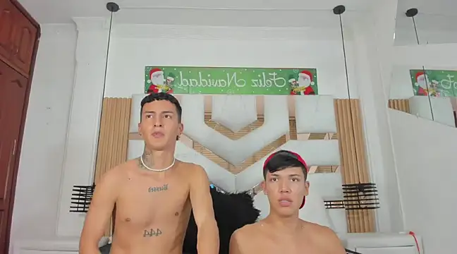 Snapshot of Angel_xxx chatting on December 27, 10:59 pm Angel xxx online show from December 27, 10:59 pm