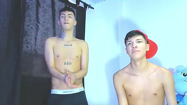 Snapshot of Angel_xxx chatting on March 6, 3:24 pm Angel xxx online show from March 6, 3:24 pm