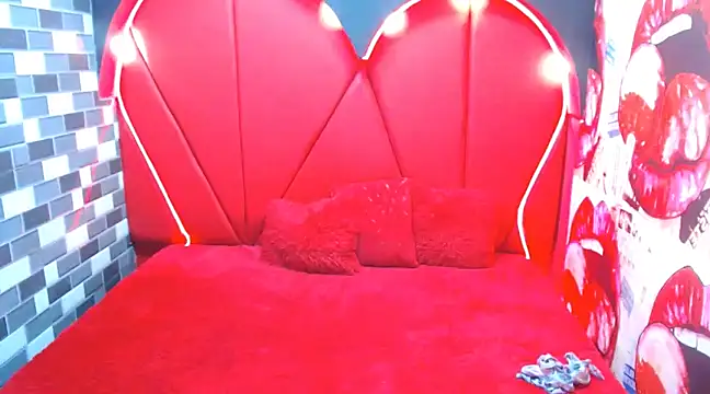 perfectlump online show from December 29, 8:04 pm