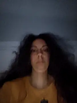 Snapshot of naughty69curls chatting on April 24, 7:49 pm naughty69curls online show from April 24, 7:49 pm