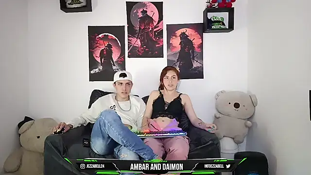 Snapshot of Ambar_and_daimon_ chatting on February 3, 4:46 am Ambar and daimon online show from February 3, 4:46 am