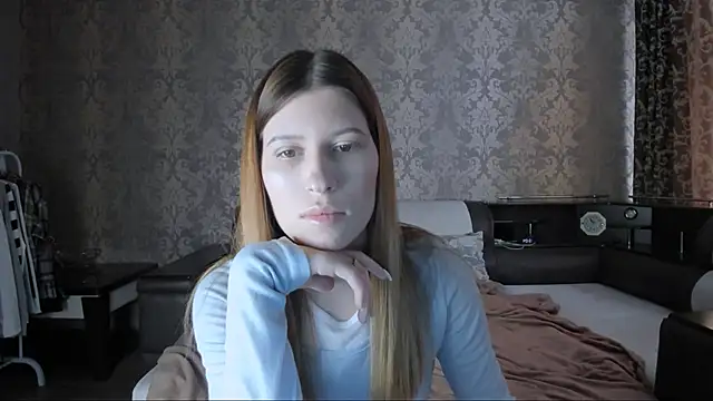 Snapshot of Agnes_Allenn chatting on September 11, 10:04 am Agnes Allenn online show from September 11, 10:04 am