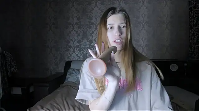 Snapshot of Agnes_Allenn chatting on October 26, 5:08 pm Agnes Allenn online show from October 26, 5:08 pm