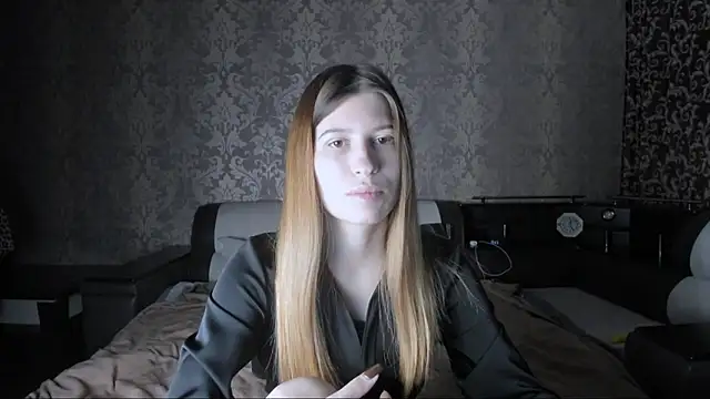 Snapshot of Agnes_Allenn chatting on November 4, 8:35 am Agnes Allenn online show from November 4, 8:35 am