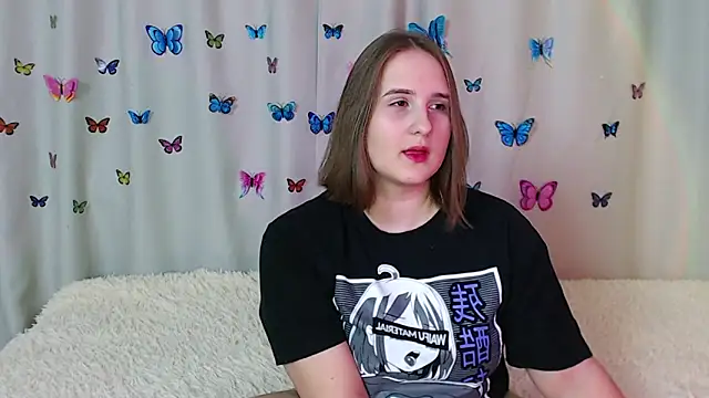 Phantommira online show from December 23, 7:09 pm