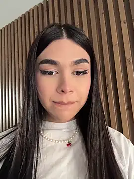 Snapshot of RoseCassie chatting on April 16, 9:39 pm RoseCassie online show from April 16, 9:39 pm